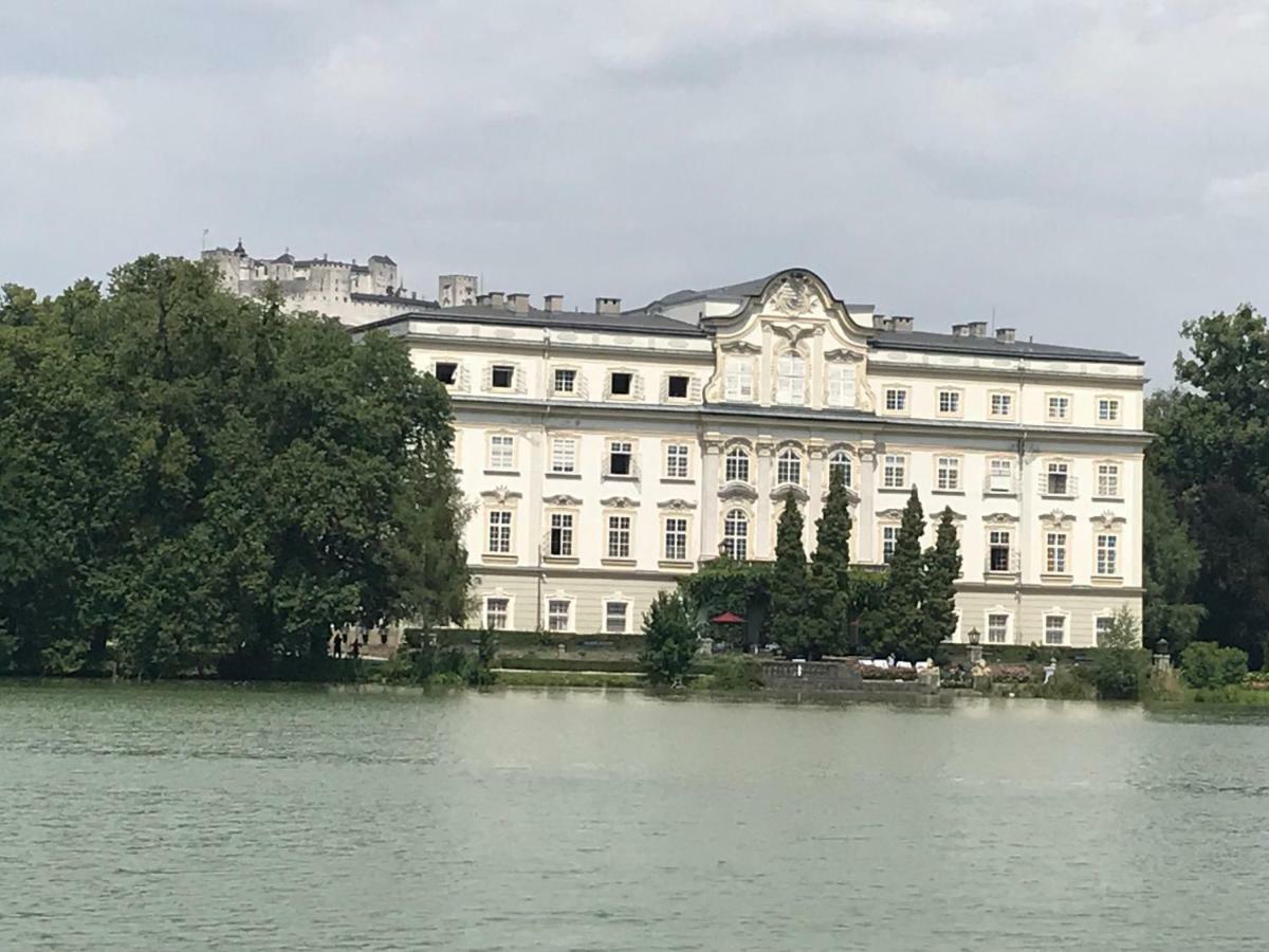 Knusperhaus mit Garten Salzburg Exterior foto